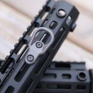 Attache pour sangle M-lock